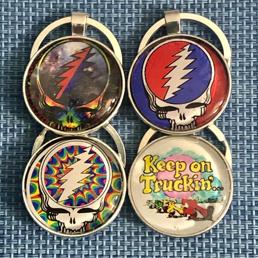 M GRATEFUL DEAD Multicolor SYF Steal Your Face Keychain CUSTOM MA BUYITWHENFOUND